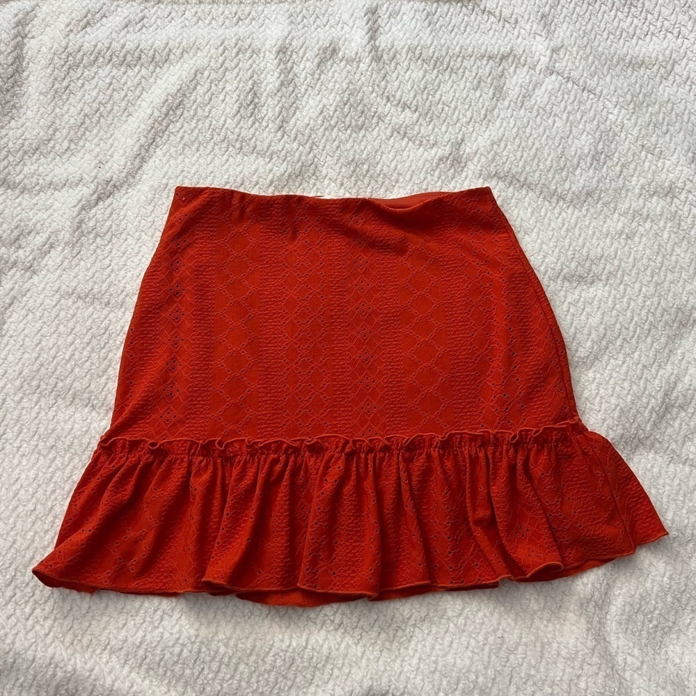 NWT Painted Threads Red Eyelet Ruffle Mini Skirt - Picture 4 of 4